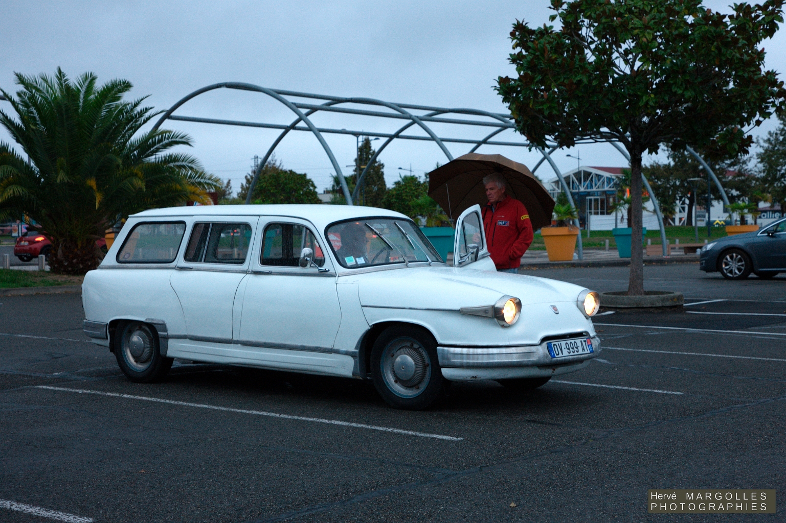 PANHARD PL17 Breal-01.jpg
